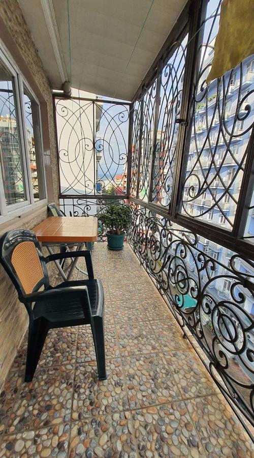 Appartments In Batum Dış mekan fotoğraf